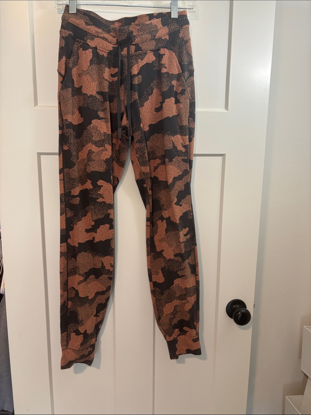 lululemon athletica Black & Brown Camo Joggers